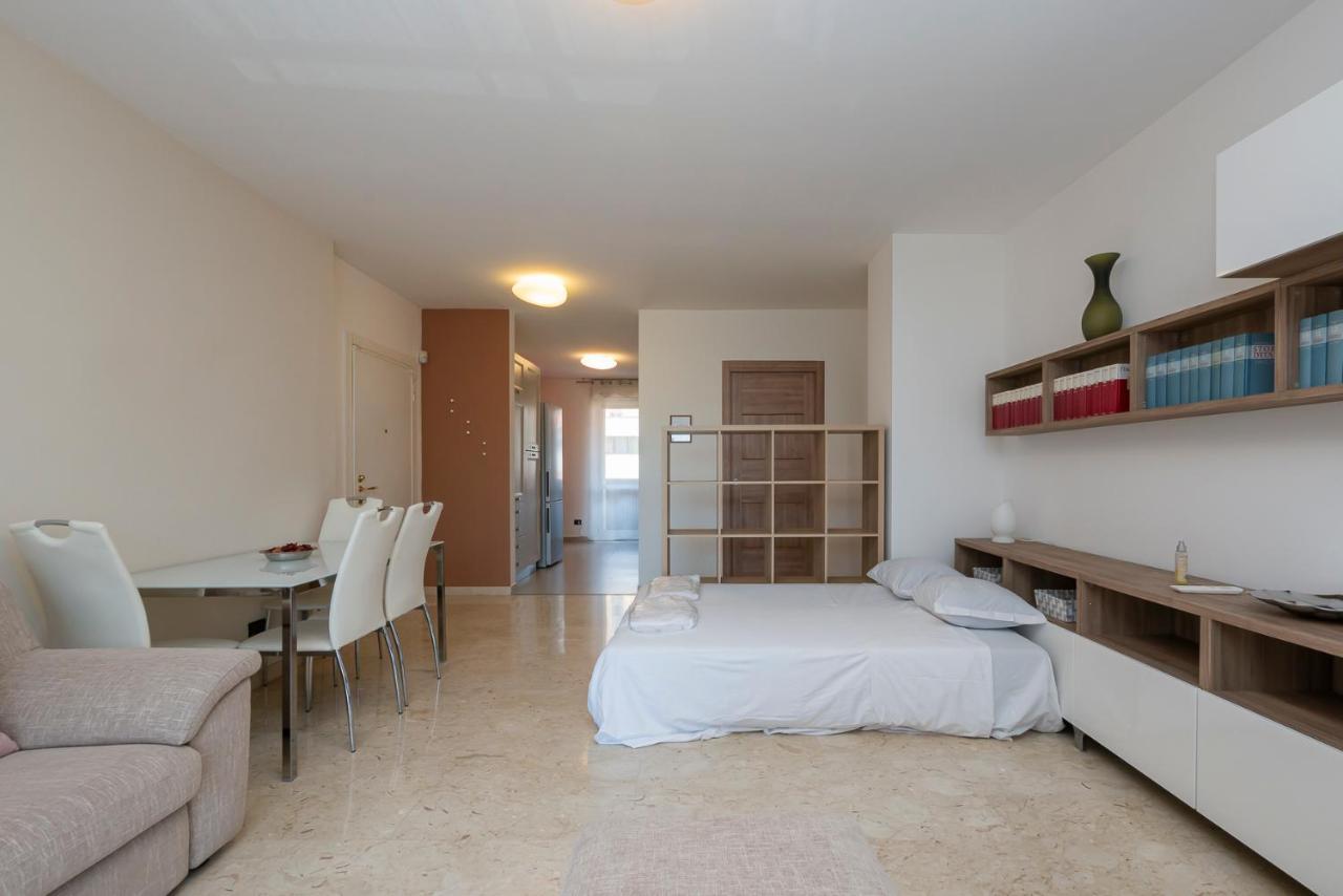 Ihost Luxury Apartment - Savona 112 Milan Bagian luar foto