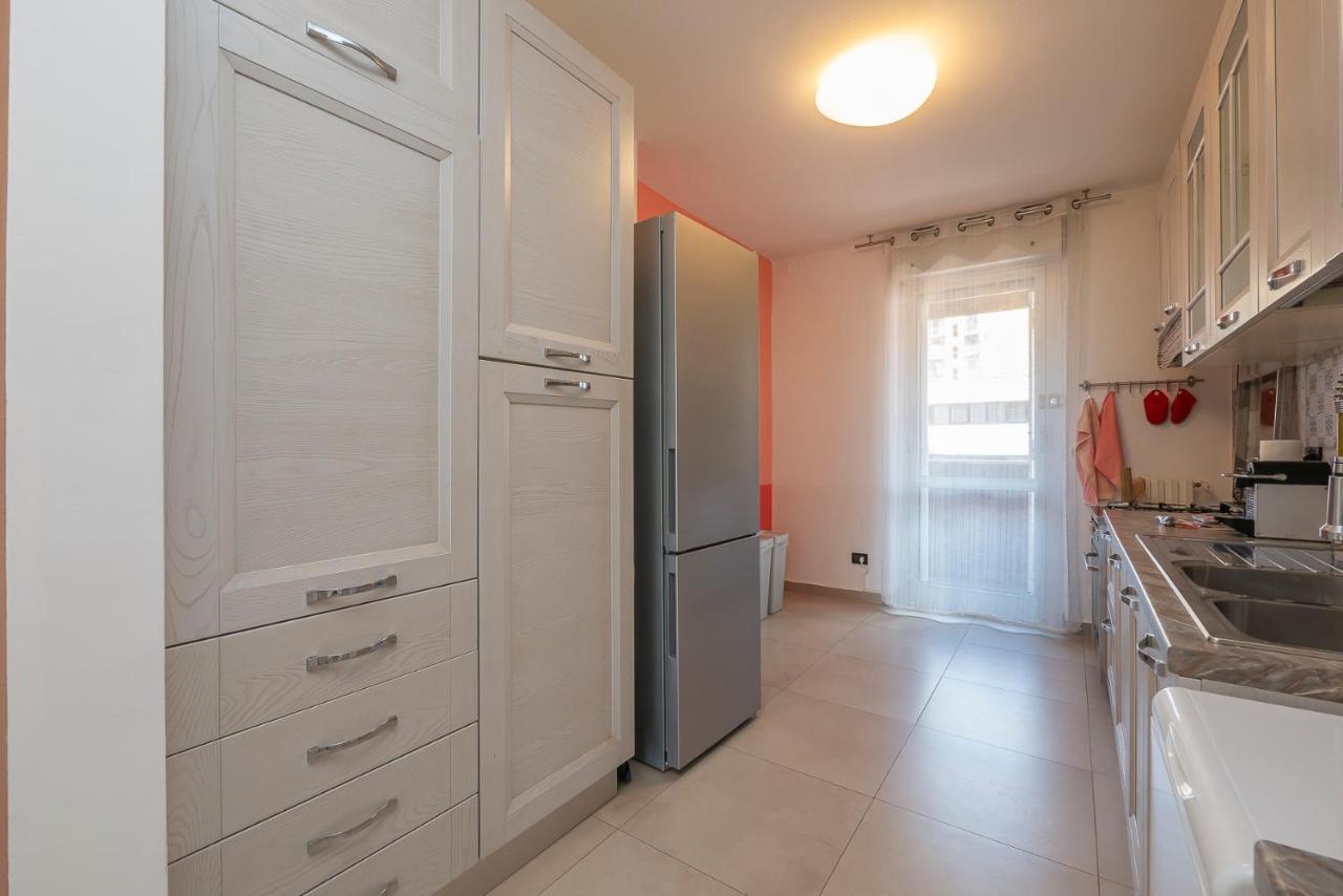 Ihost Luxury Apartment - Savona 112 Milan Bagian luar foto