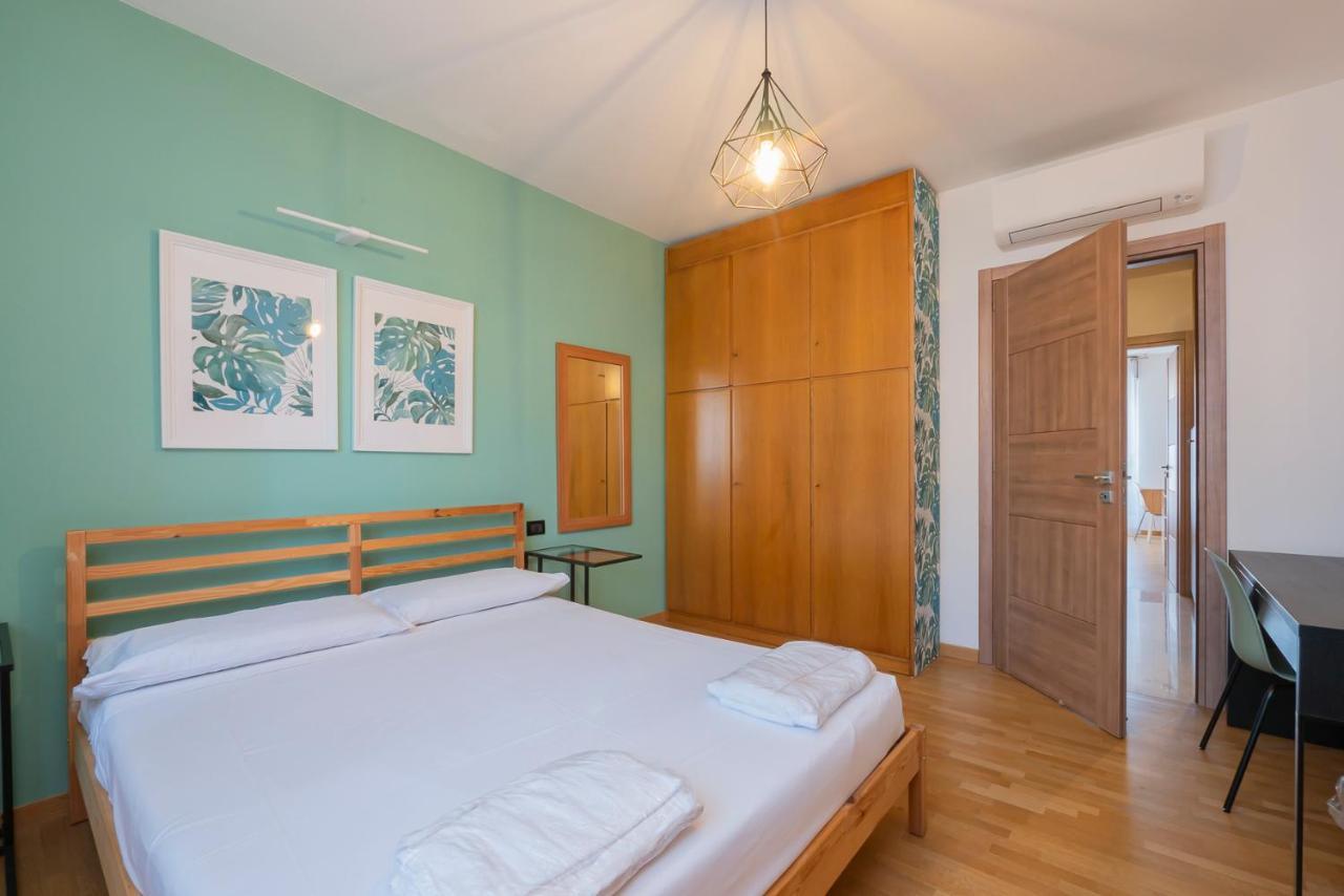 Ihost Luxury Apartment - Savona 112 Milan Bagian luar foto