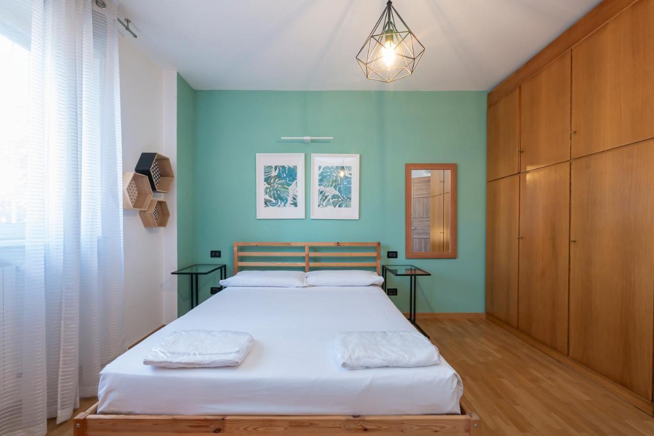 Ihost Luxury Apartment - Savona 112 Milan Bagian luar foto