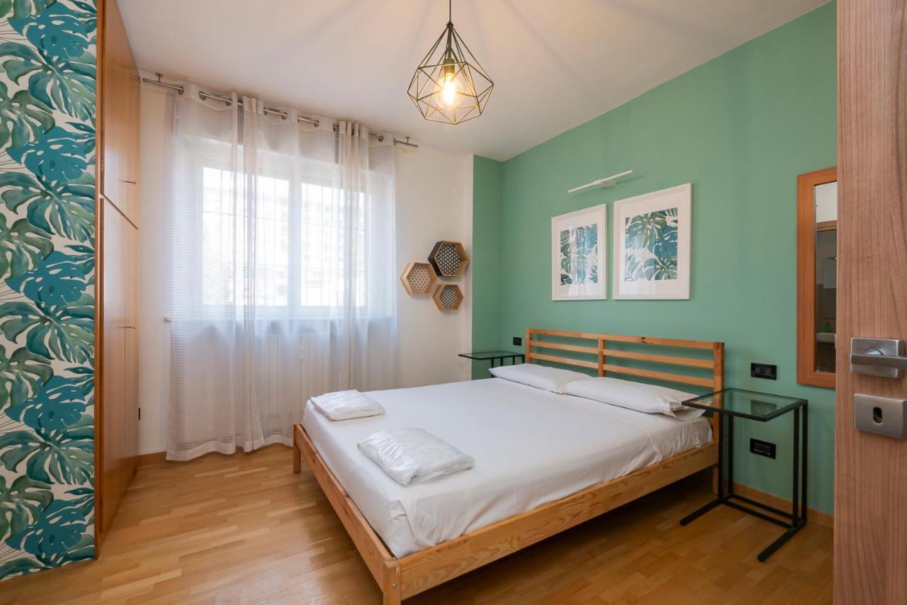 Ihost Luxury Apartment - Savona 112 Milan Bagian luar foto