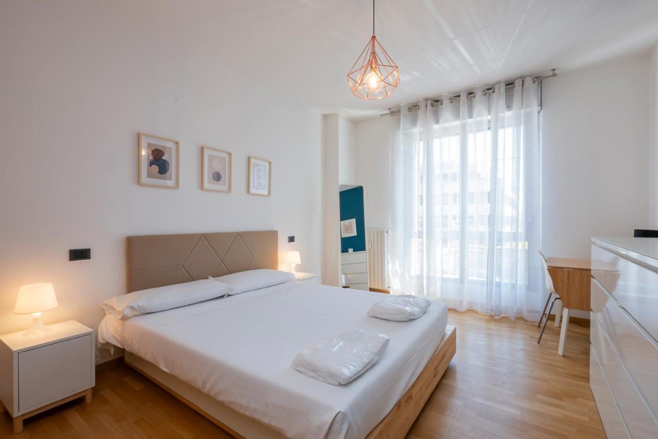 Ihost Luxury Apartment - Savona 112 Milan Bagian luar foto