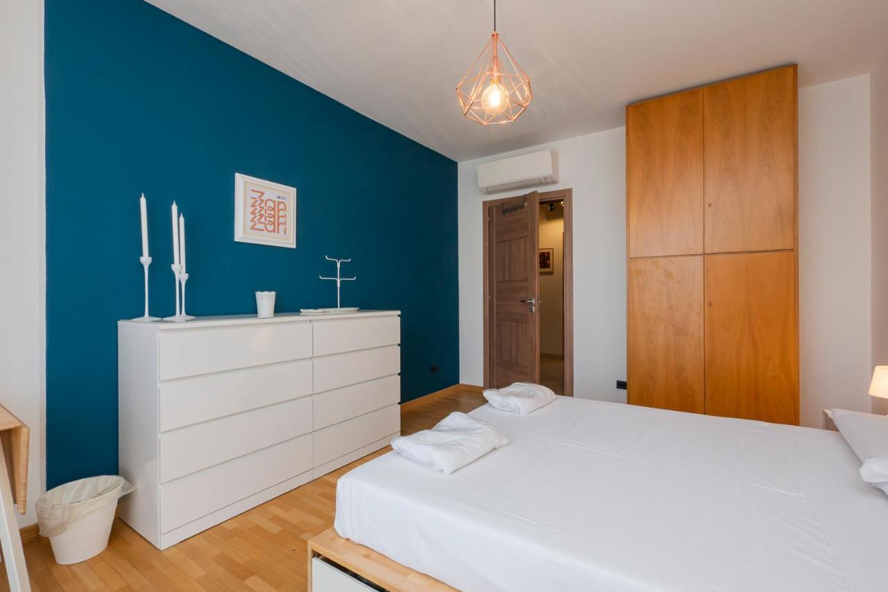 Ihost Luxury Apartment - Savona 112 Milan Bagian luar foto